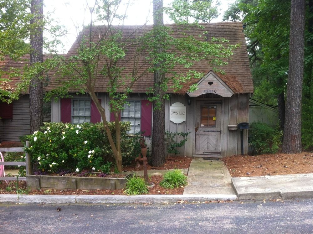 5205 Oak Park